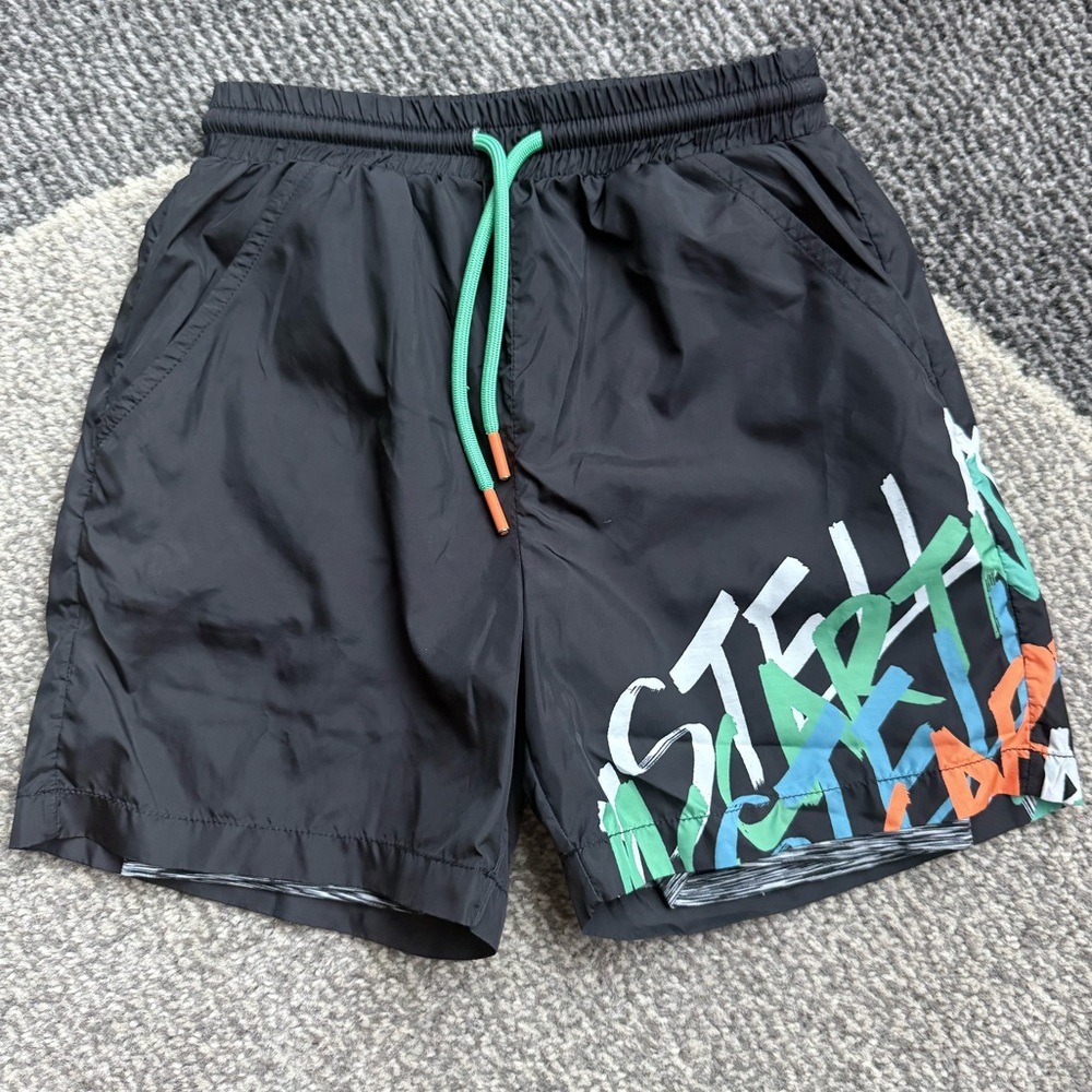 Stella McCartney Black Kids Shorts with Colorful Print